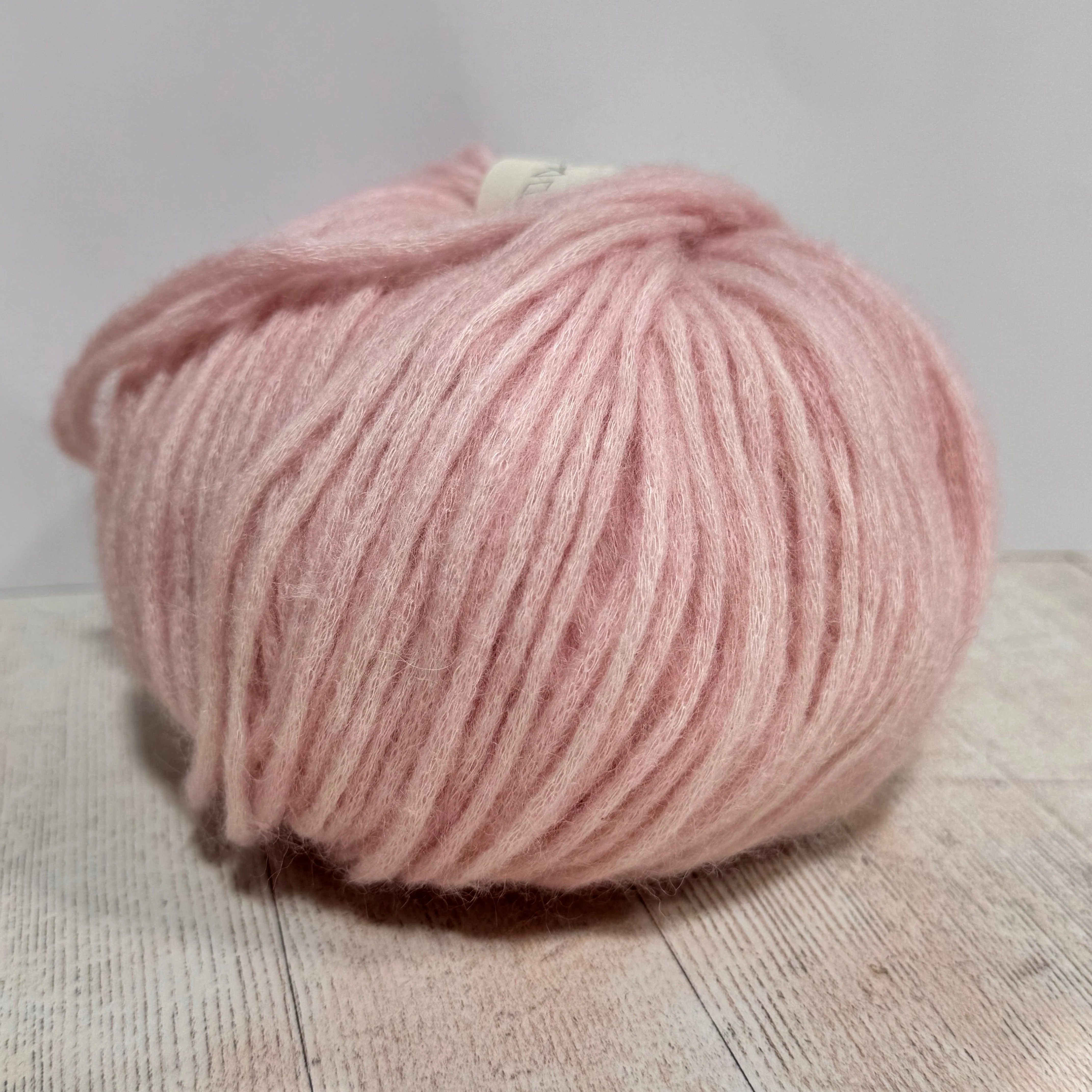 Hydrangeas Sweater Kit with Snefnug - Image 11