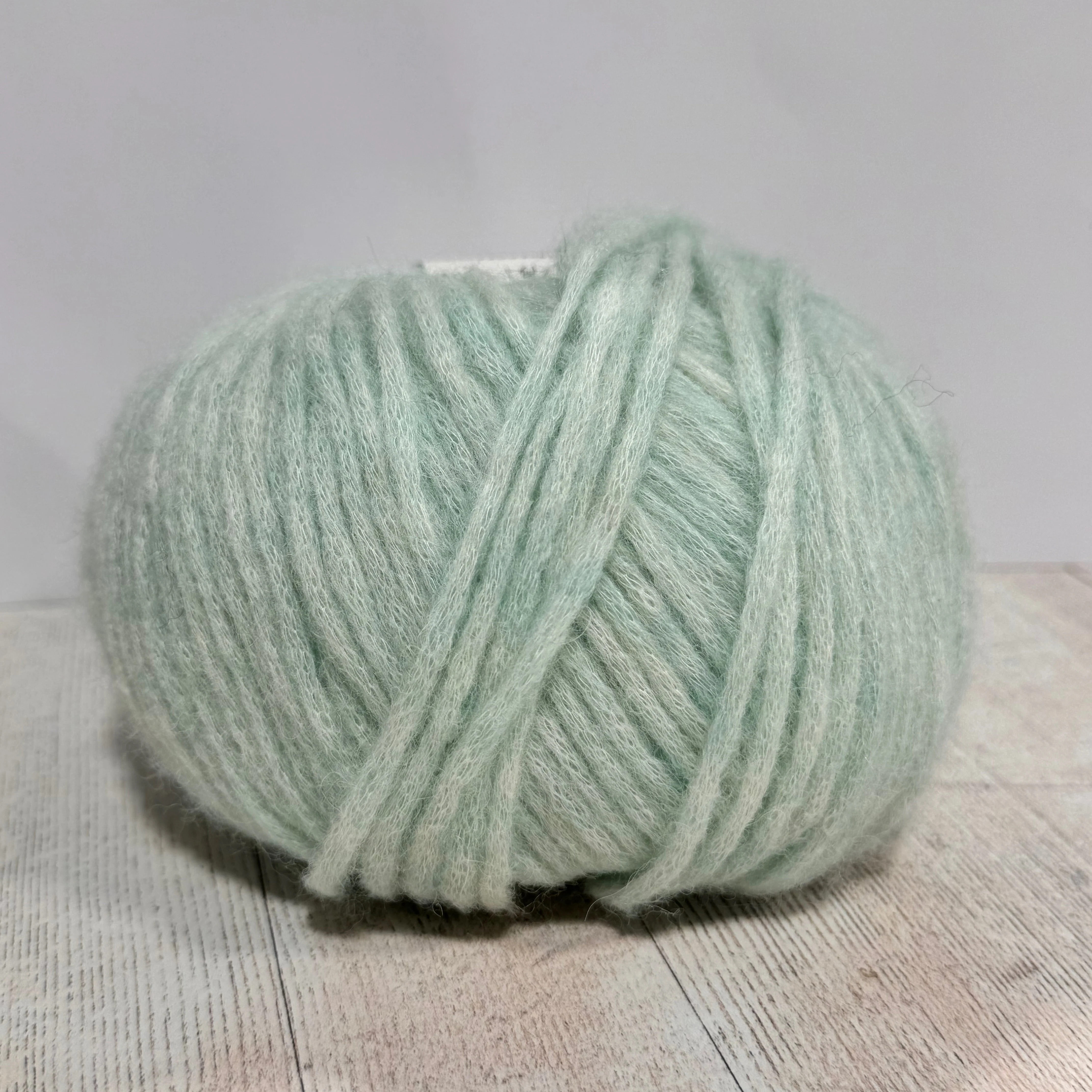 Hydrangeas Sweater Kit with Snefnug - Image 13
