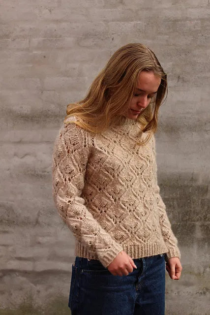 Hydrangeas Sweater Kit with Snefnug - Image 5