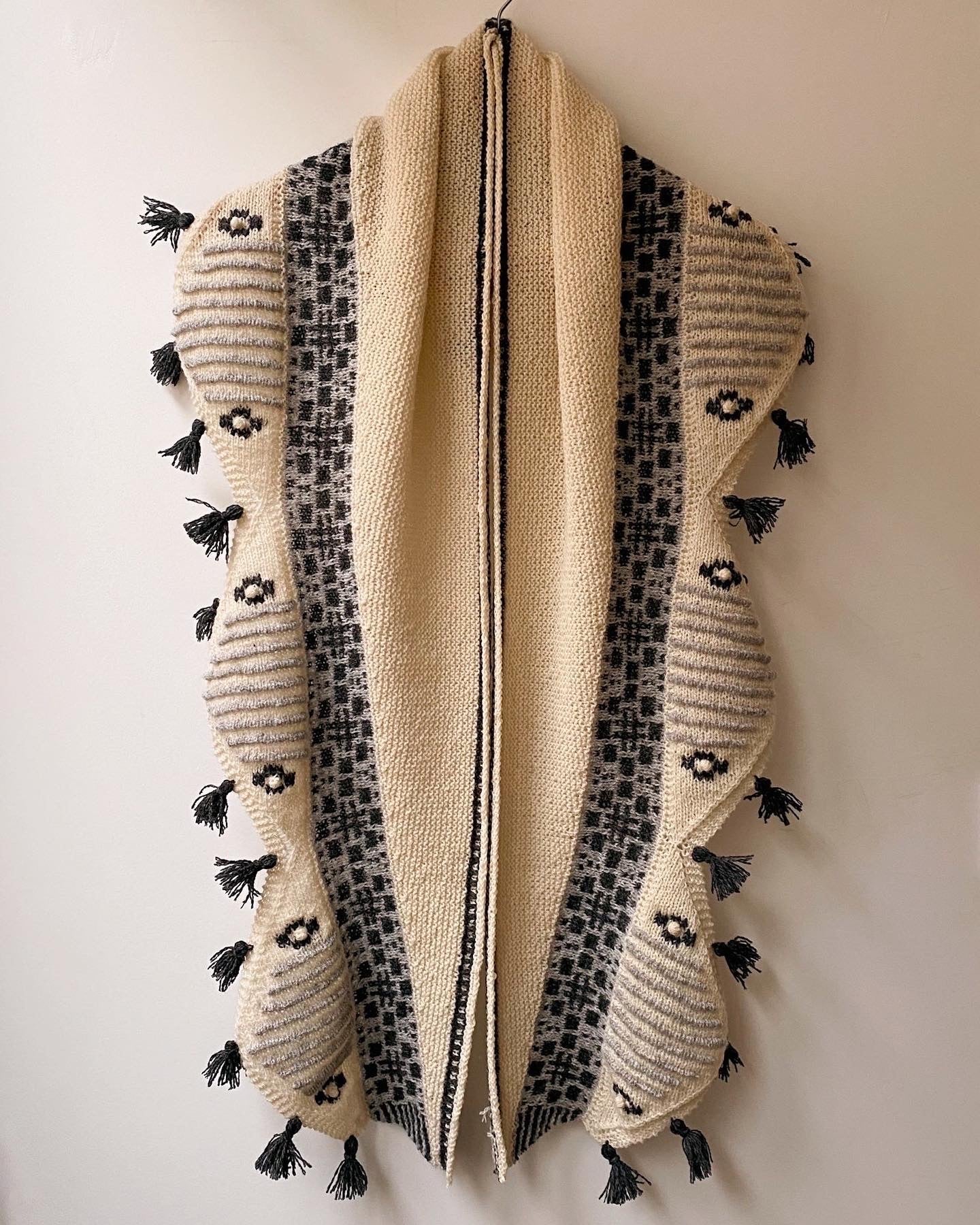Ziri Shawl Kits by Florence Spurling - Image 13